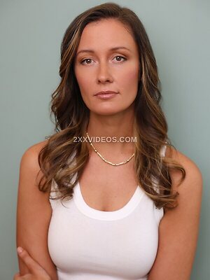 Emma Vigeland photo