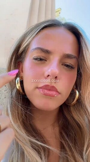 Emmi Butler photo