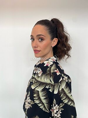 Emmy Rossum photo