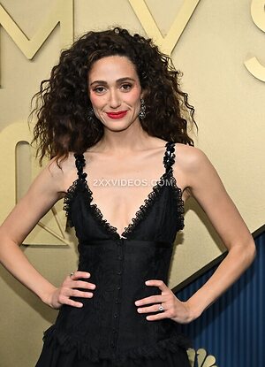 Emmy Rossum Nude Leaked Photo #31