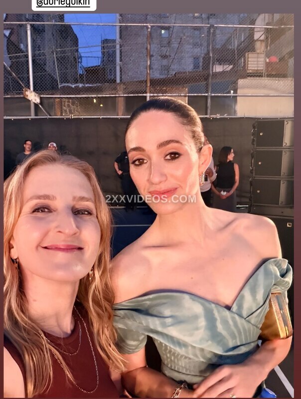 Emmy Rossum photo