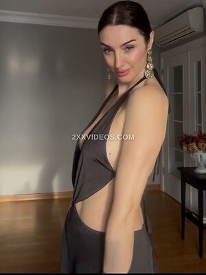 Emra Şen Nude Leaked Photo #22