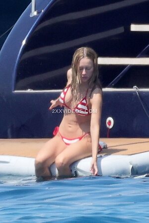 Ester Exposito Nude Leaked Photo #24