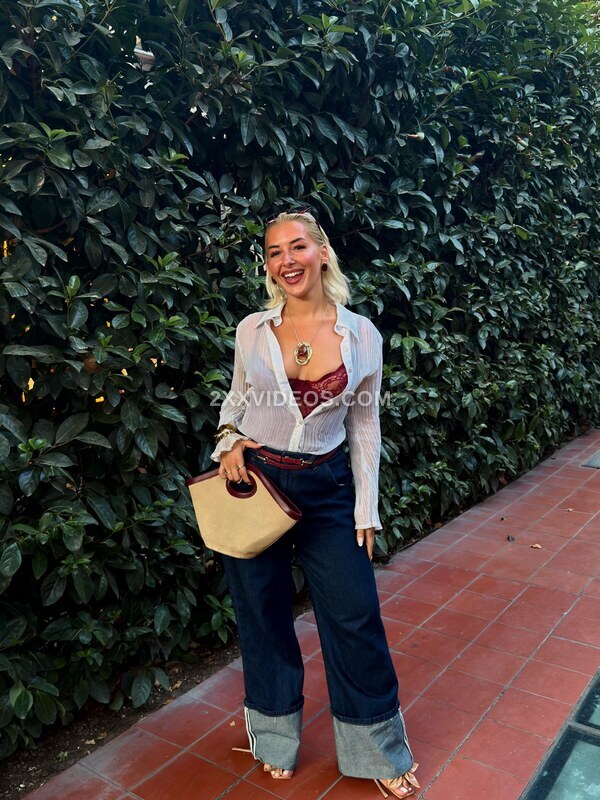 Ezgi Ergenç photo
