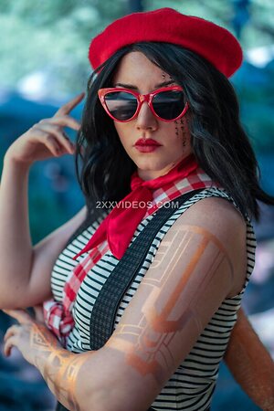 Ezy Summers Cosplay Nude Leaked Photo #16