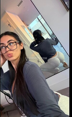 flexwness Nude Photos