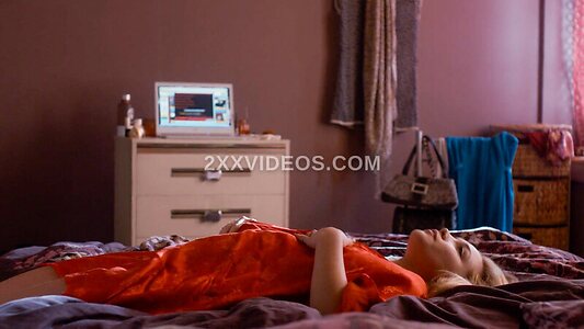 Florence Pugh Nude Leaked Photo #12