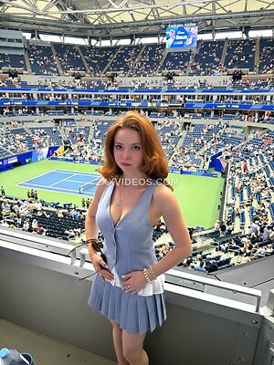 Francesca Capaldi photo