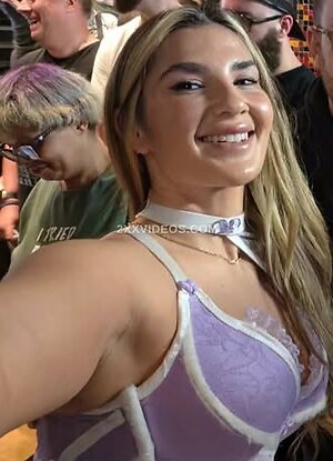 Frankie B Nude Leaked Photo #6