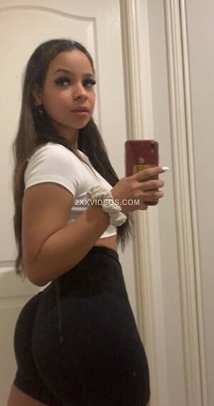 Gabbysantos789 Nude Leaked Photo #22