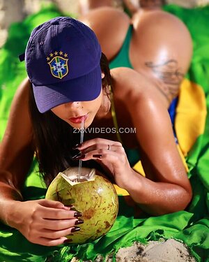 Gaby Frazão Nude Leaked Photo #35