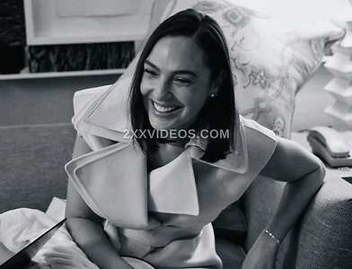 Gal Gadot Nude Leaked Photo #44