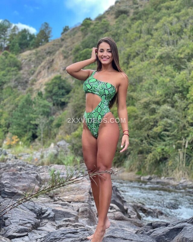 Gina Casinelli photo