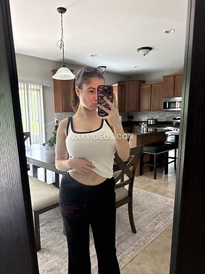 Ginagraps Nude Leaked Photo #12