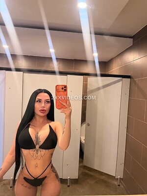 Gizem Bilgen Nude Leaked Photo #6