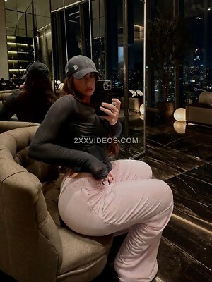 Gizem Orhan Nude Leaked Photo #3