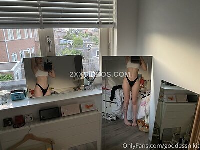 goddessnikit Nude Leaked Photo #5