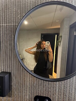 Gracie Walker Nude Leaked Photo #8