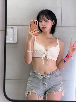 Ha Ji Won Nude Leaked Photo #5