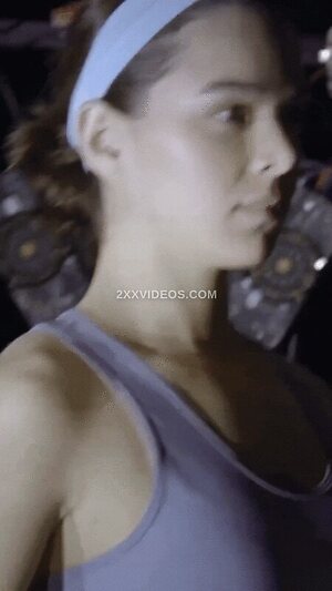 Hailee Steinfeld Nude Leaked Photo #30