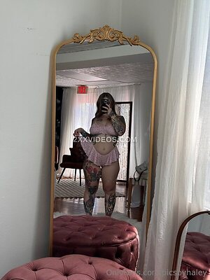 Haleylale Nude Leaked Photo #12