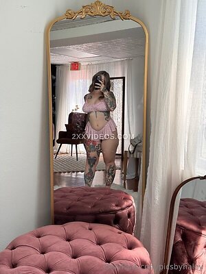 Haleylale Nude Leaked Photo #13