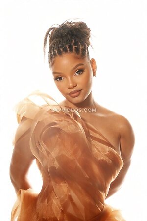 Halle Bailey Nude Leaked Photo #7
