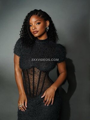 Halle Bailey Nude Leaked Photo #11