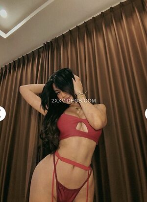Hani Siregar Nude Leaked Photo #24