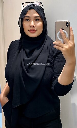 Haniehidayah Nude Leaked Photo #4