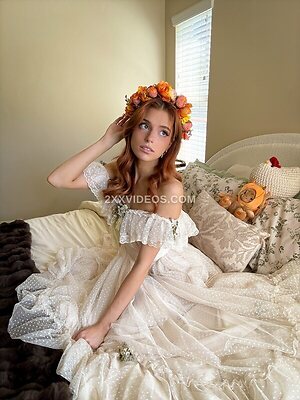 Hannah Stein Nude Leaked Photo #4