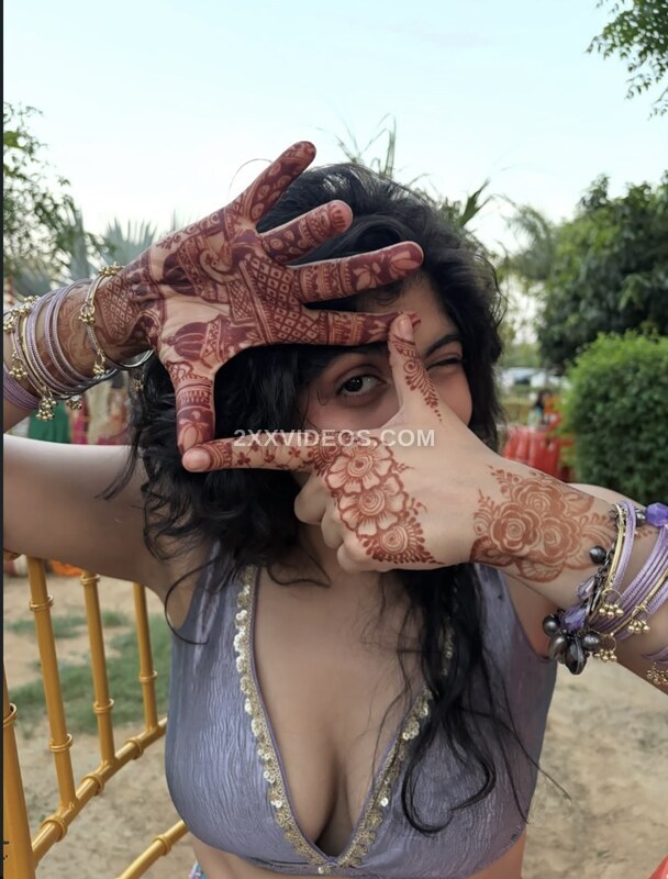 harshita Batra photo