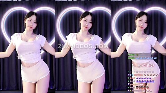 haumpah Nude Leaked Photo #19