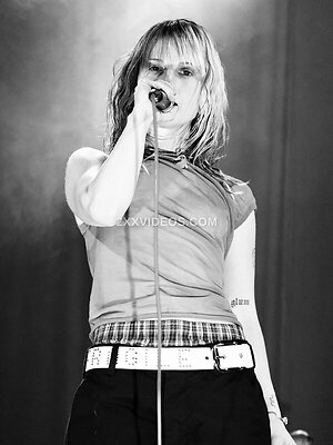 Hayley Williams Nude Leaked Photo #91