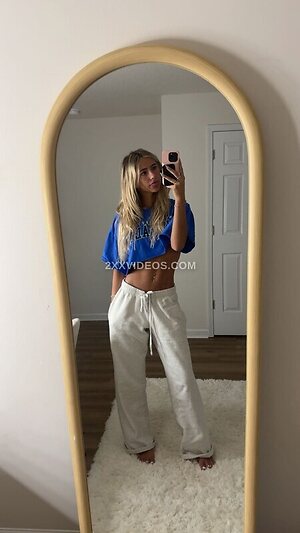 Hippicam Nude Leaked Photo #8