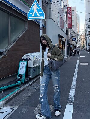 Hirai Momo photo