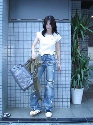 Hirai Momo photo