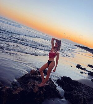Hollie Bennett photo