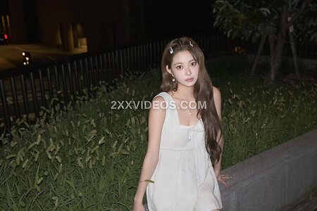 Hong Eunchae photo