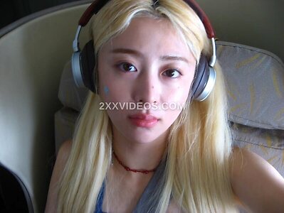 Huh Yunjin photo