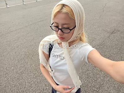 Huh Yunjin photo