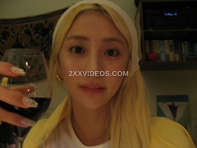 Huh Yunjin photo