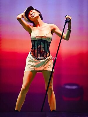 HWASA Nude Leaked Photo #8