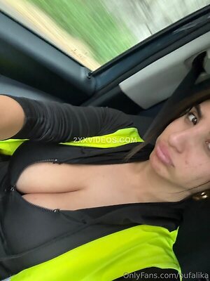 Ika D'Auria photo