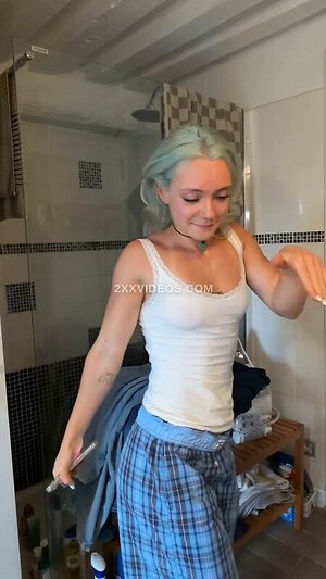 Ilovehercrookedteeth Nude Leaked Photo #46