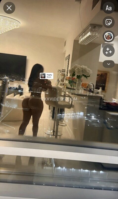 Iluvcinnie photo