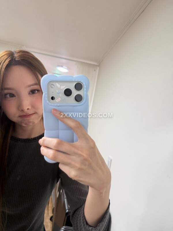 I’m Nayeon photo