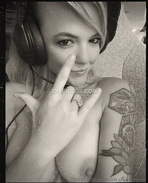 im.over.covid Nude Leaked Photo #4