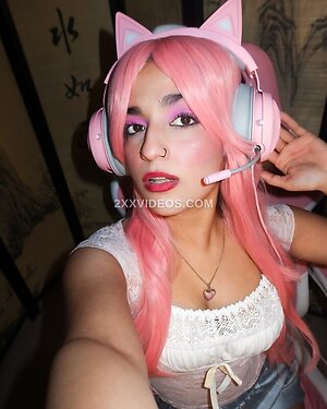 imsmokehijabi Nude Leaked Photo #11