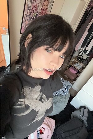 isizzly Nude Leaked Photo #3